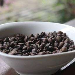 Do Raw Coffee Beans Have Caffeine